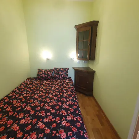 Hot Ernestines Iela 7-1 Enjoy The Feel Of And History! * Riga