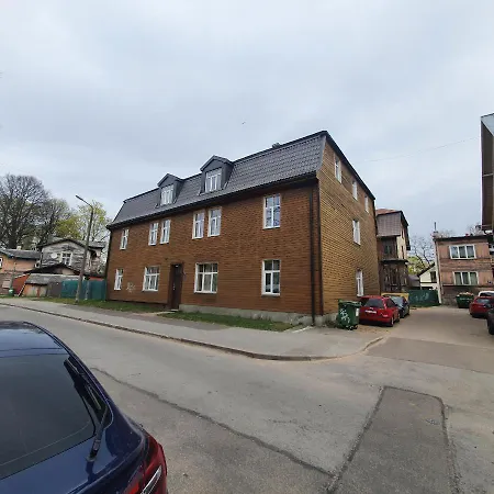 Hot Ernestines Iela 7-1 Enjoy The Feel Of And History! Apartamento Riga