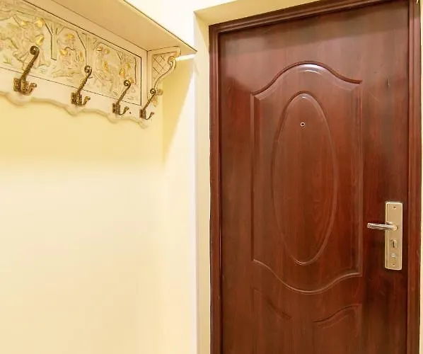 Hot Ernestines Iela 7-1 Enjoy The Feel Of And History! * リガ